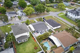 611 N Bradford Ave, Tampa, FL 33609 - Photo 27