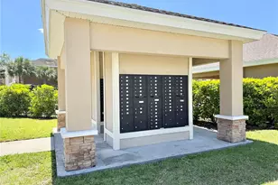 6956 Towne Lake Rd, Riverview, FL 33578 - Photo 25