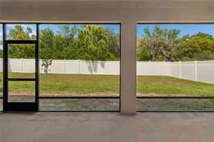 35977 Morse Willow Ct, Zephyrhills, FL 33541 - Photo 41
