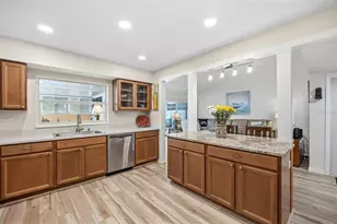 1597 Amberlea Dr S, Dunedin, FL 34698 - Photo 7