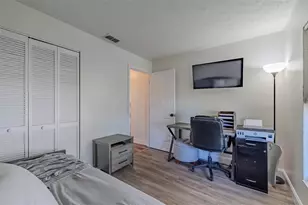 6806 S Gabrielle St, Tampa, FL 33611 - Photo 25
