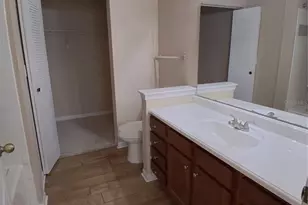 9020 Lake Chase Island Way, Tampa, FL 33626 - Photo 21