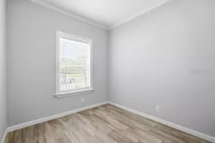 25294 Canterbury Dr, Lake Wales, FL 33898 - Photo 9