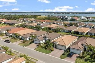 2121 6th St E, Palmetto, FL 34221 - Photo 7