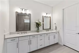 2121 6th St E, Palmetto, FL 34221 - Photo 39