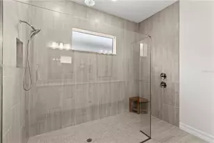 2121 6th St E, Palmetto, FL 34221 - Photo 41