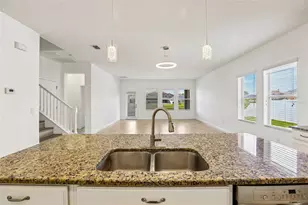 19417 Paddock View Dr, Tampa, FL 33647 - Photo 11