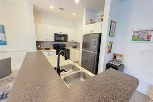 2171 Portofino Pl, Palm Harbor, FL 34683 - Photo 21