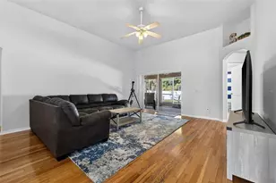 8525 Heyward Rd, Tampa, FL 33635 - Photo 17
