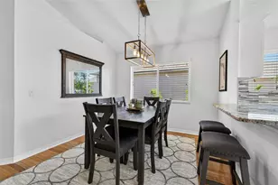 8525 Heyward Rd, Tampa, FL 33635 - Photo 5