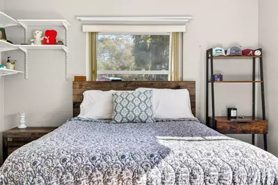 5068 Lakewood Drive, Ridge Manor, FL 33523 - Photo 25