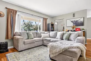 5068 Lakewood Dr, Ridge Manor, FL 33523 - Photo 9