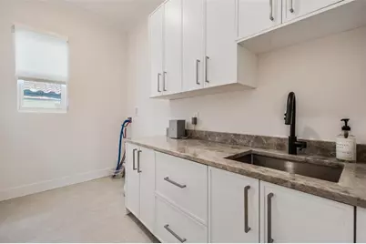 500 E Davis Boulevard, Tampa, FL 33606 - Photo 49