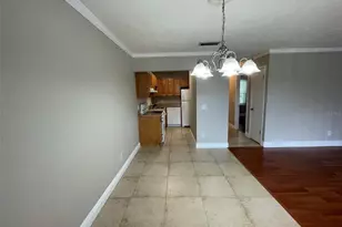 13686 Orange Sunset Dr, Tampa, FL 33618 - Photo 13