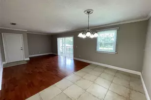 13686 Orange Sunset Dr, Tampa, FL 33618 - Photo 17