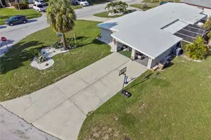 327 Sunny Ln, Belleair, FL 33756 - Photo 43