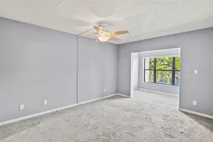 1918 Pelican Landing Blvd, Clearwater, FL 33762 - Photo 15
