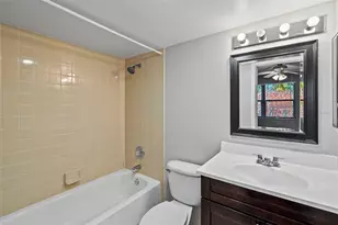 1918 Pelican Landing Blvd, Clearwater, FL 33762 - Photo 19