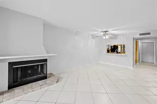 1918 Pelican Landing Blvd, Clearwater, FL 33762 - Photo 11