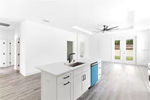 2605 S 70th St, Tampa, FL 33619 - Photo 19