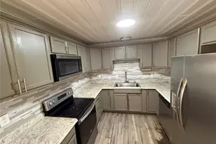 5926 Crafton Dr, Lakeland, FL 33809 - Photo 7