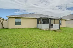 1311 Evergreen Park Cir, Lakeland, FL 33813 - Photo 27