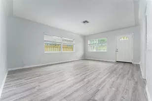 811 20th Ave N, Saint Petersburg, FL 33704 - Photo 5