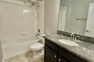 10143 Newminster Loop, Ruskin, FL 33573 - Photo 17