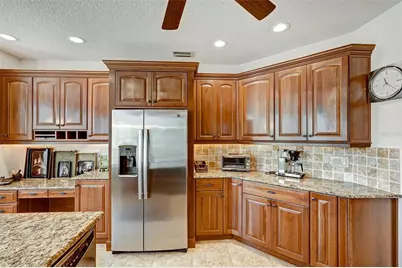 5110 Manorwood Drive #3D, Sarasota, FL 34235 - Photo 17