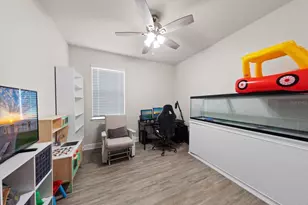 12353 Blue Pacific Dr, Riverview, FL 33579 - Photo 19