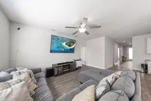 12353 Blue Pacific Dr, Riverview, FL 33579 - Photo 13