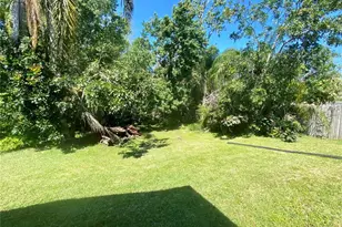 2084 Ridgelane Rd, Clearwater, FL 33755 - Photo 27