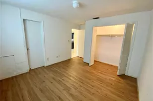 2084 Ridgelane Rd, Clearwater, FL 33755 - Photo 19