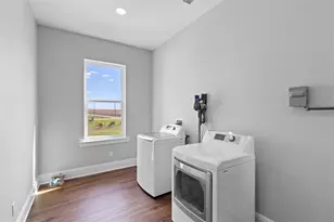 3321 N Kingsway Rd, Thonotosassa, FL 33592 - Photo 17