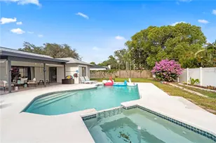 1372 Tenby Way, Palm Harbor, FL 34683 - Photo 37