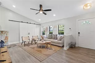 1372 Tenby Way, Palm Harbor, FL 34683 - Photo 9