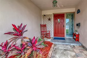 2601 60th Ave S, Saint Petersburg, FL 33712 - Photo 3