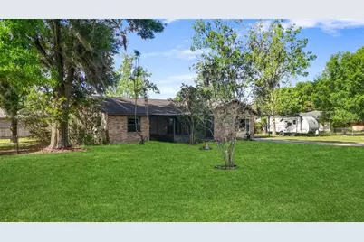 38938 Tall Drive, Zephyrhills, FL 33540 - Photo 3