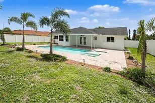 1303 SE 19th St, Cape Coral, FL 33990 - Photo 31