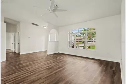 1303 SE 19th Street, Cape Coral, FL 33990 - Photo 5