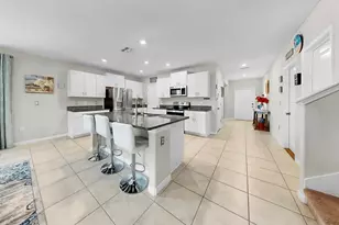 12835 Wildflower Meadow Dr, Riverview, FL 33579 - Photo 9