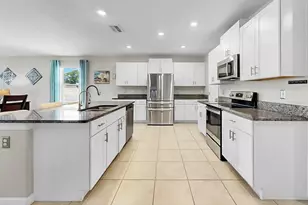 12835 Wildflower Meadow Dr, Riverview, FL 33579 - Photo 11