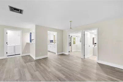 1820 Patlin Circle N, Largo, FL 33770 - Photo 9