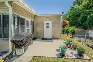 37349 Gill Ave, Zephyrhills, FL 33541 - Photo 19