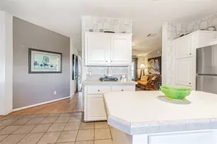 37627 Lorena Ave, Zephyrhills, FL 33541 - Photo 21