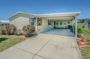 37627 Lorena Ave, Zephyrhills, FL 33541 - Photo 11