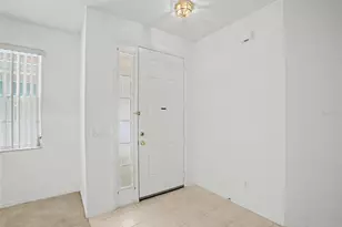 10529 Fire Oak Ct, Riverview, FL 33578 - Photo 3