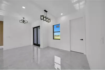 2720 Santa Barbara Boulevard N, Cape Coral, FL 33993 - Photo 9