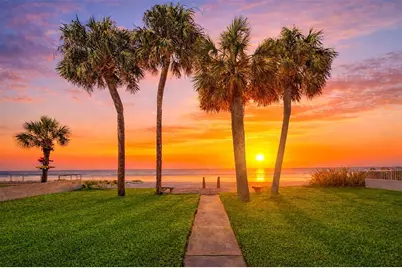 18206 Sunset Boulevard, Redington Shores, FL 33708 - Photo 3