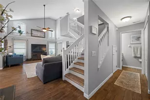 10031 Creek Bluff Dr, Riverview, FL 33578 - Photo 13